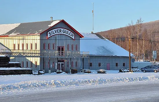 anchorage breweries with food