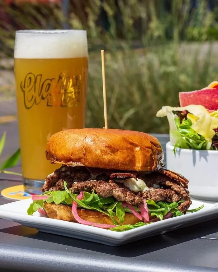 eugene best breweries with food